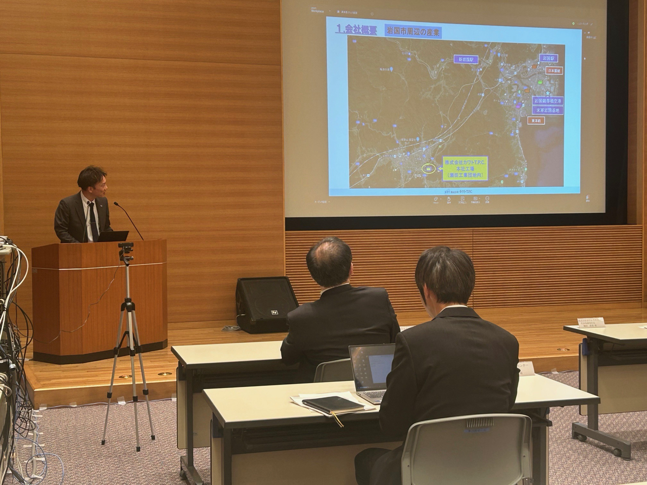 山口産業技術センターにて、DX活用事例についての特別講演を行いました。